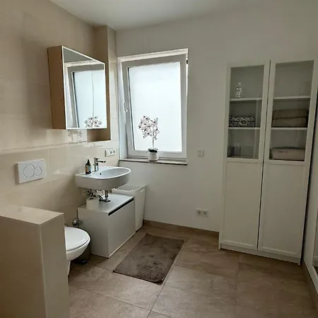 Traum-ferienwohnung Ueber 2 Etagen Mit Sonnenterasse Und Seenaehe Zulpich