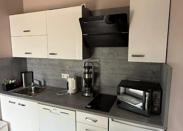 Traum-ferienwohnung Ueber 2 Etagen Mit Sonnenterasse Und Seenaehe 아파트 췰피히